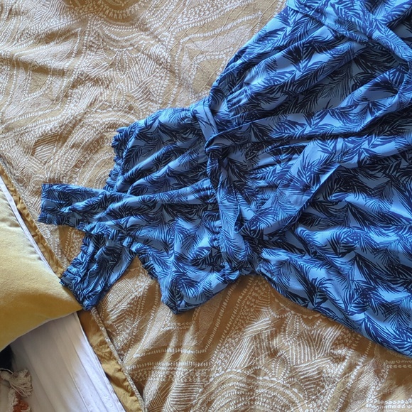 See By Chloe 100% Silk Cocktail Dress - Picture 2 of 4